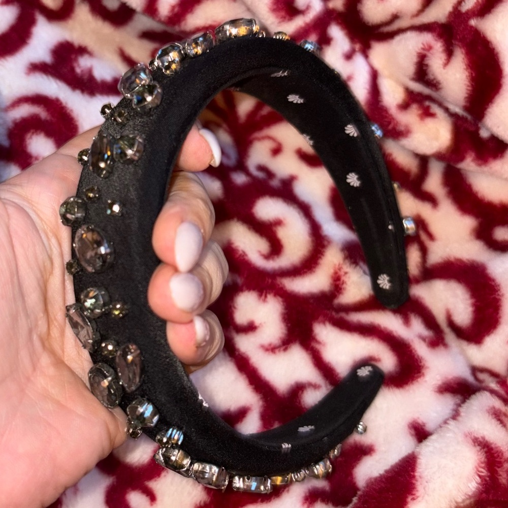 Lele Sadoughi jet crystal headband